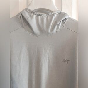 Arc’teryx Men’s Cormac Hoodie. Size L.